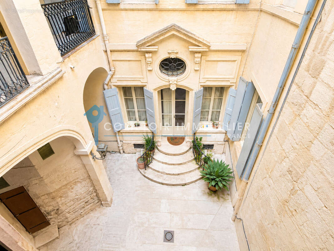 Dépt Hérault (34), à vendre MONTPELLIER Appartement T5 de 160m2 - 2 caves. - photo 8