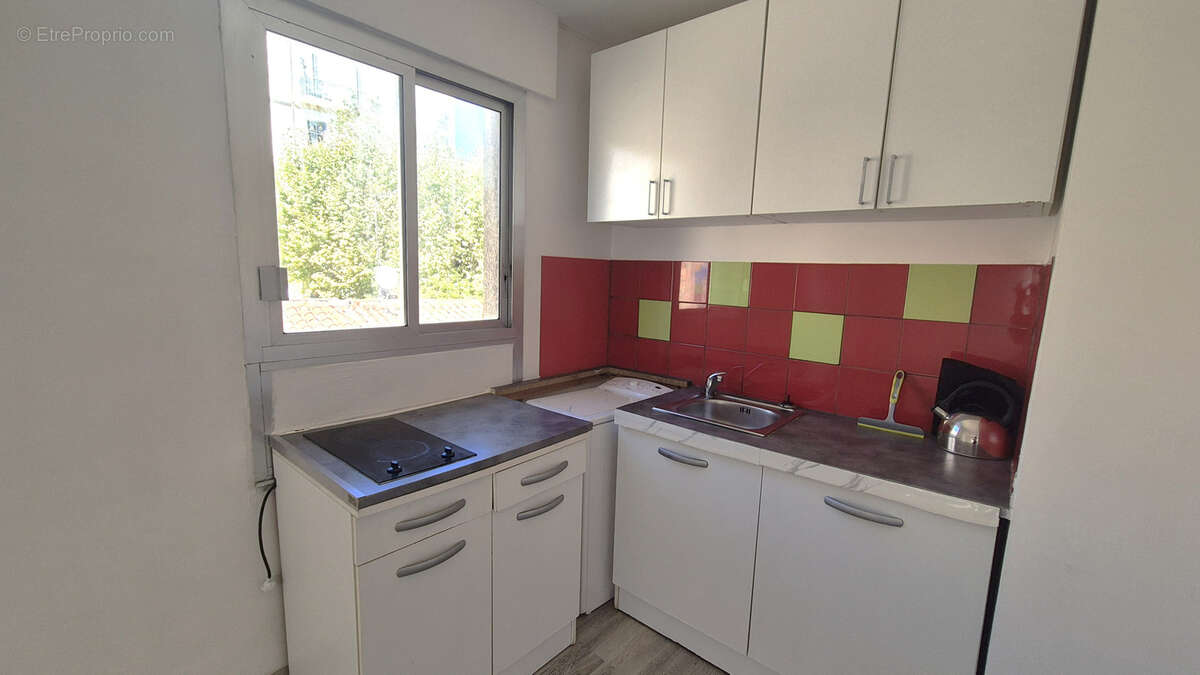 Appartement à MARSEILLE-6E