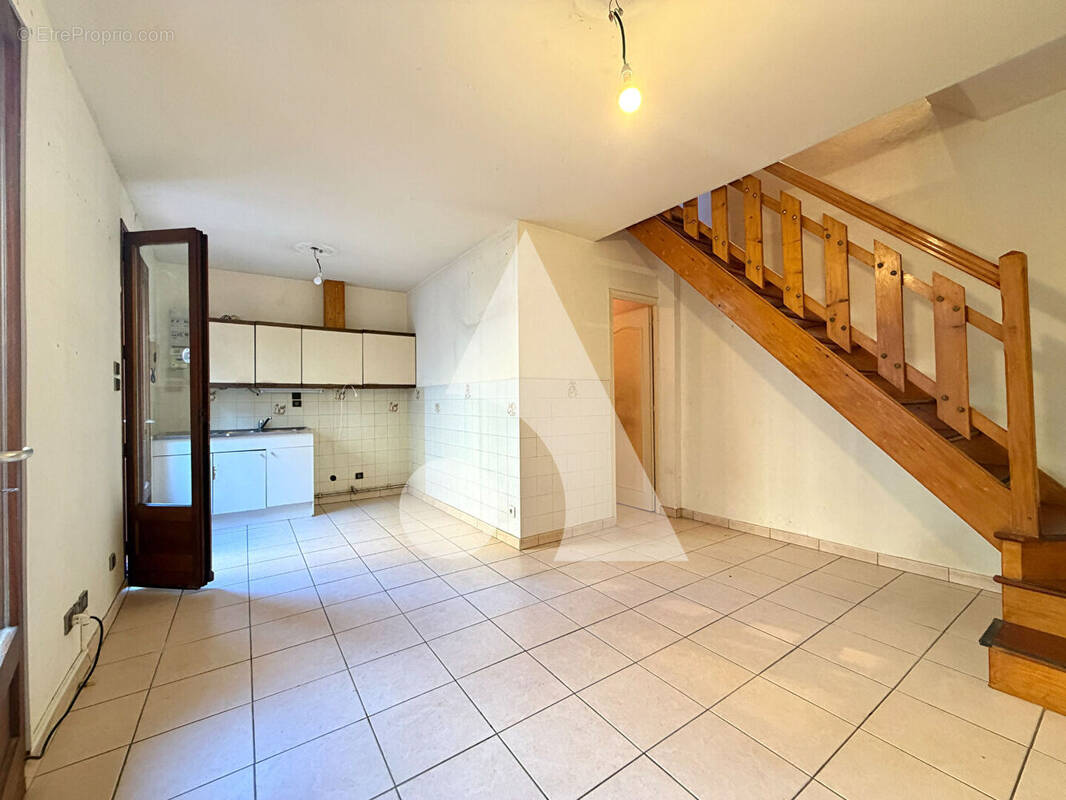 Appartement à AIX-LES-BAINS