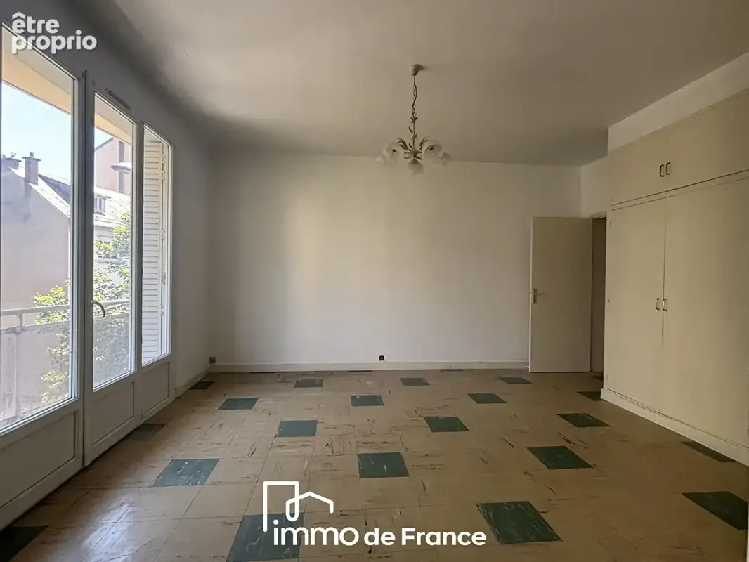 Appartement Rodez 3 pièce(s) 104.17 m2 - photo 10