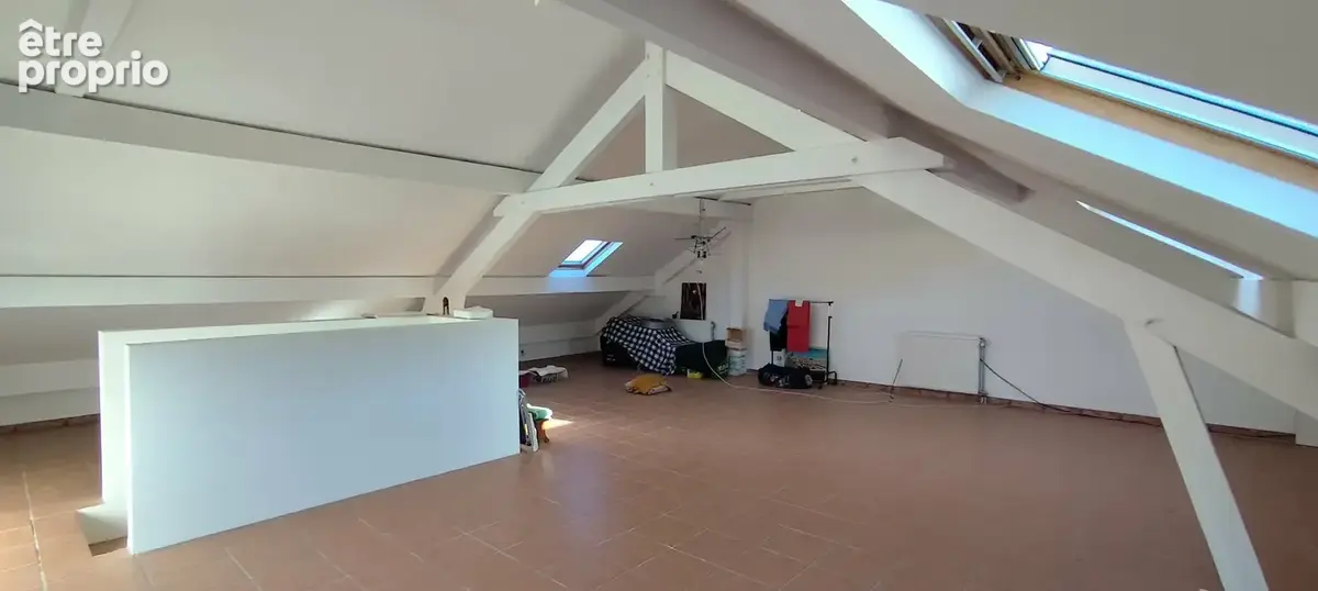 Maison de 195 m2 avec 5 chambres + combles carrelées + sous-sol complet - photo 15