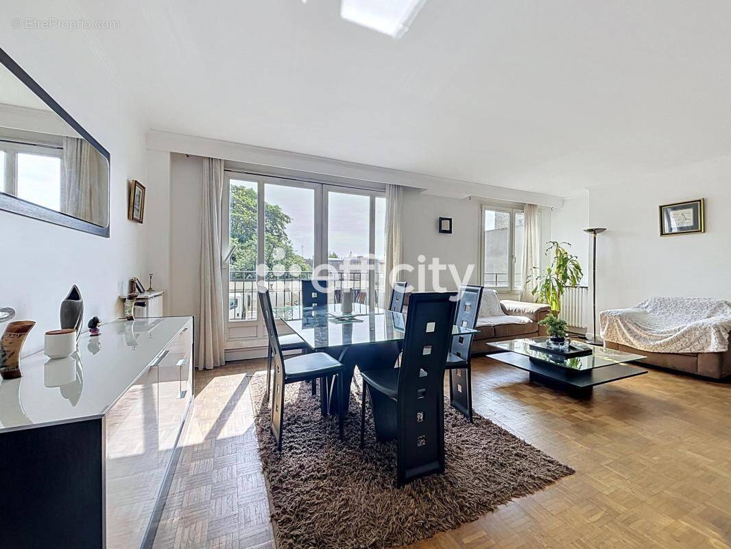 Appartement à MONTREUIL