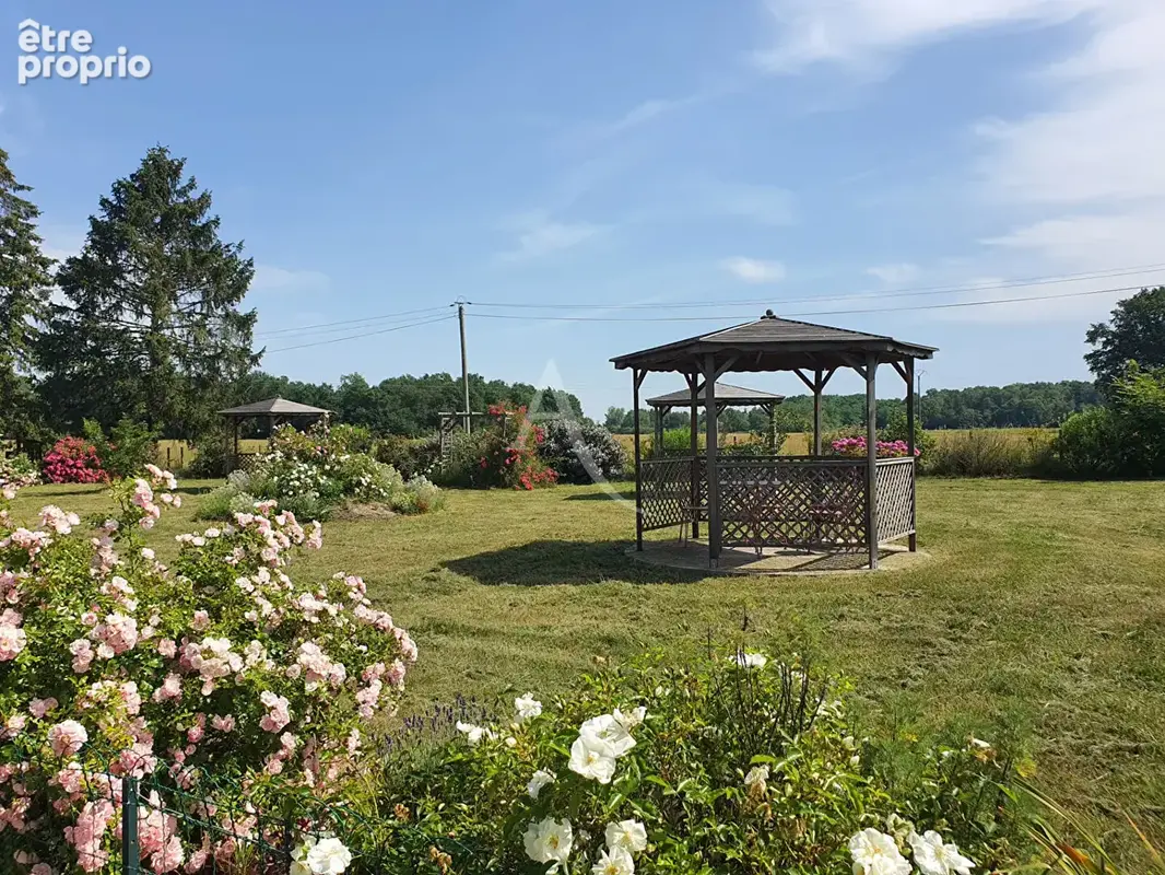 Local commercial Loisirs/tourisme à Couddes - photo 2