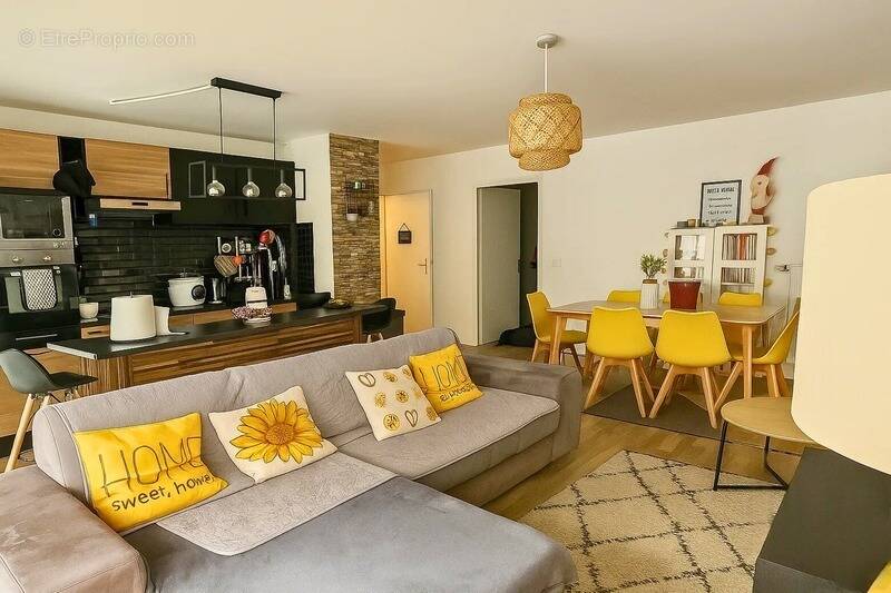 Appartement à SAINT-DENIS