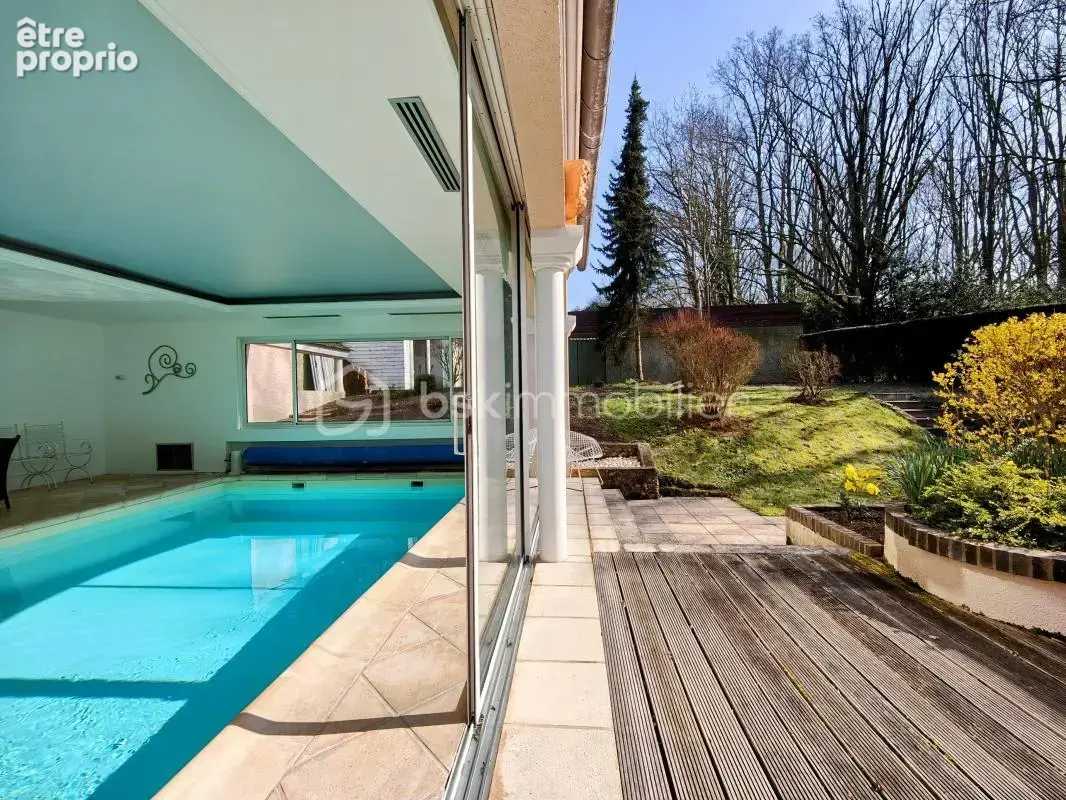 Au calme, grande maison familiale 6 ch av jardin clos arboré, terrasse et piscine couverte - photo 13