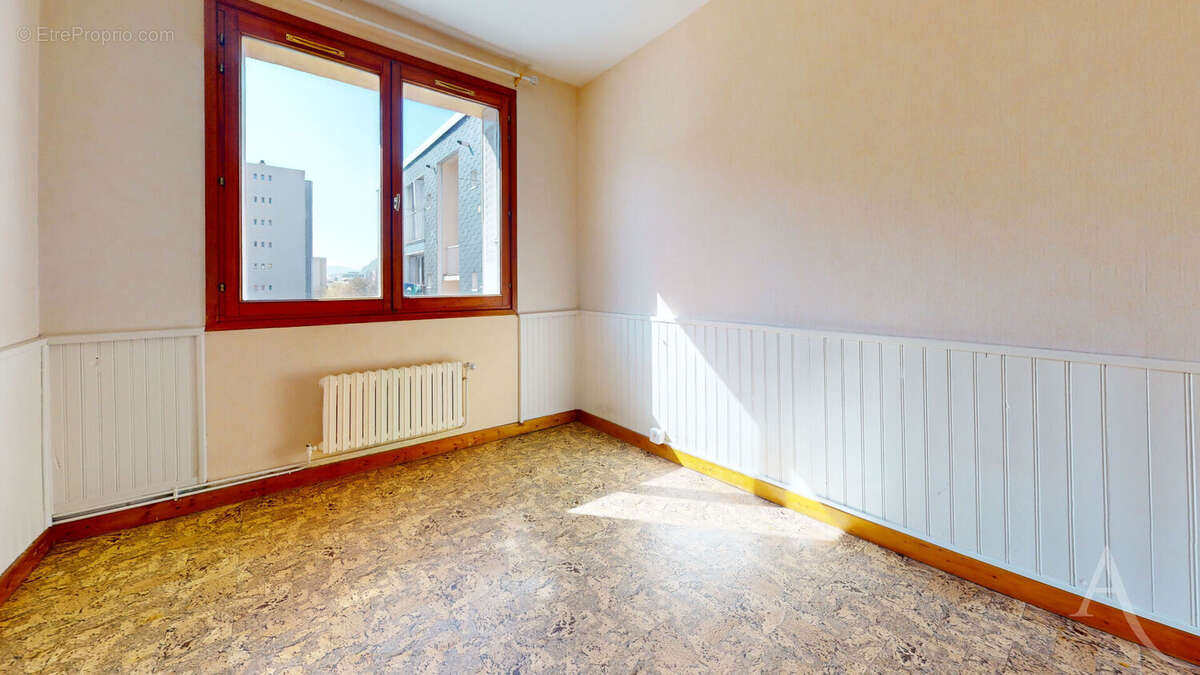 Appartement 3 pièces 46 m2 Premier achat ou investissement locatif au 10 avenue de la République à Seyssinet - photo 6