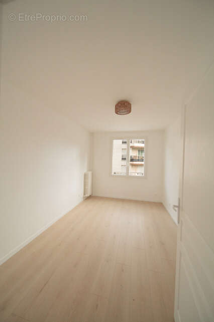 Appartement à ISSY-LES-MOULINEAUX