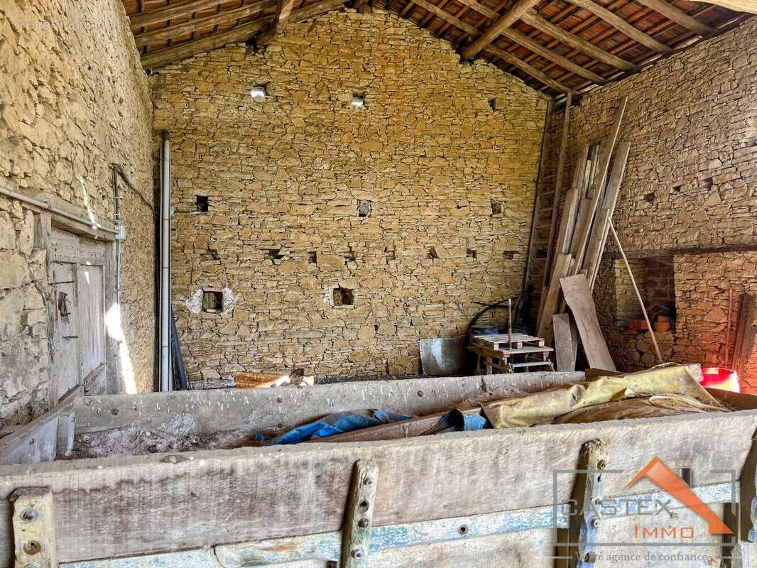 Maison à SAINT-MARTORY