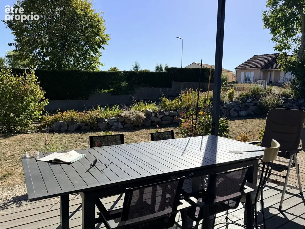 MALAUZAT  Maison moderne de 2017, de 158 m2 habitables, plain pied, 4 chambres, double garage et terrasse bio- - photo 8