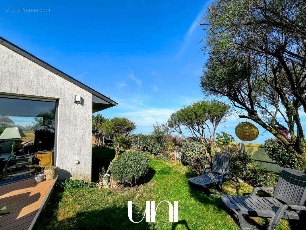 Maison à LUC-SUR-MER