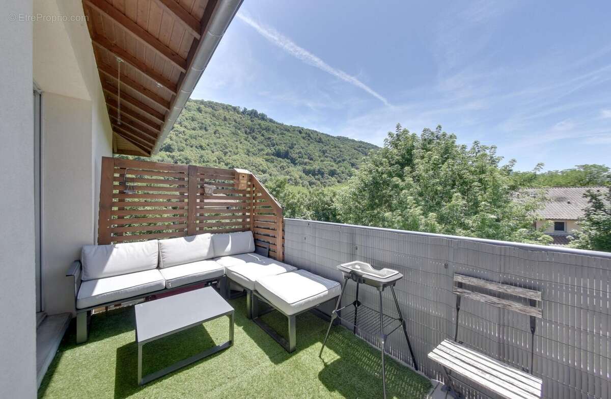 Appartement 62 m² à Tencin  - photo 6