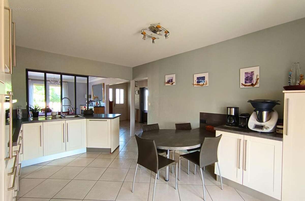 Maison à CHAMPTOCEAUX