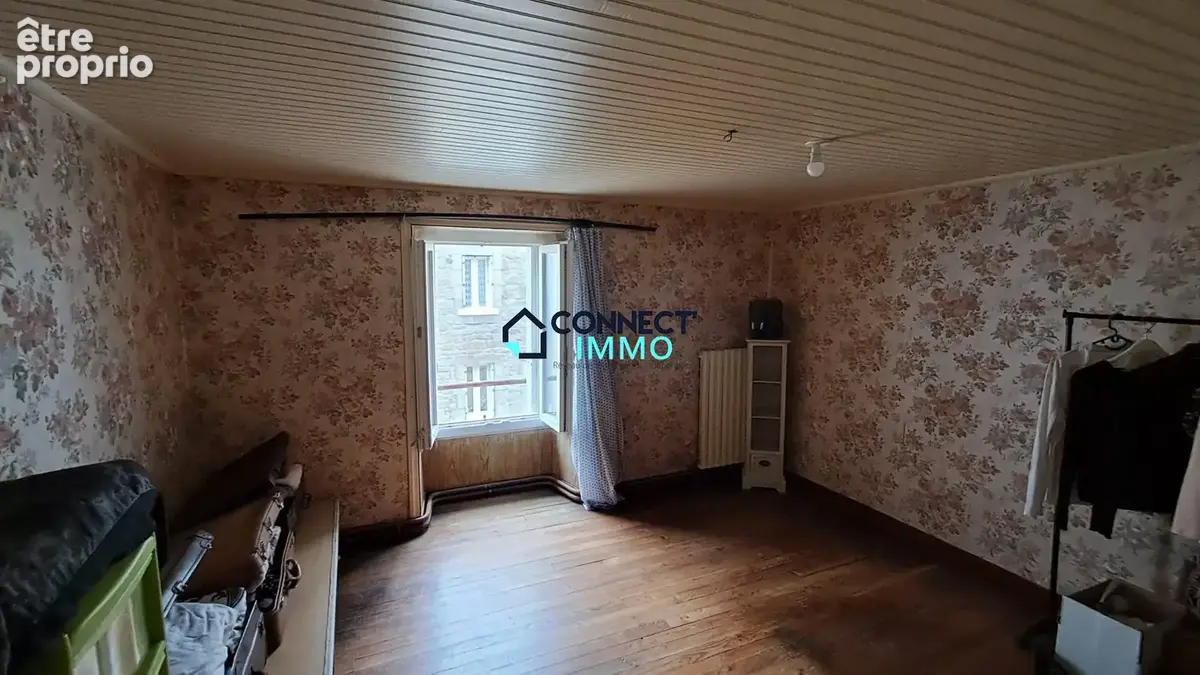 Maison 115 m² à Le Saint  - photo 5