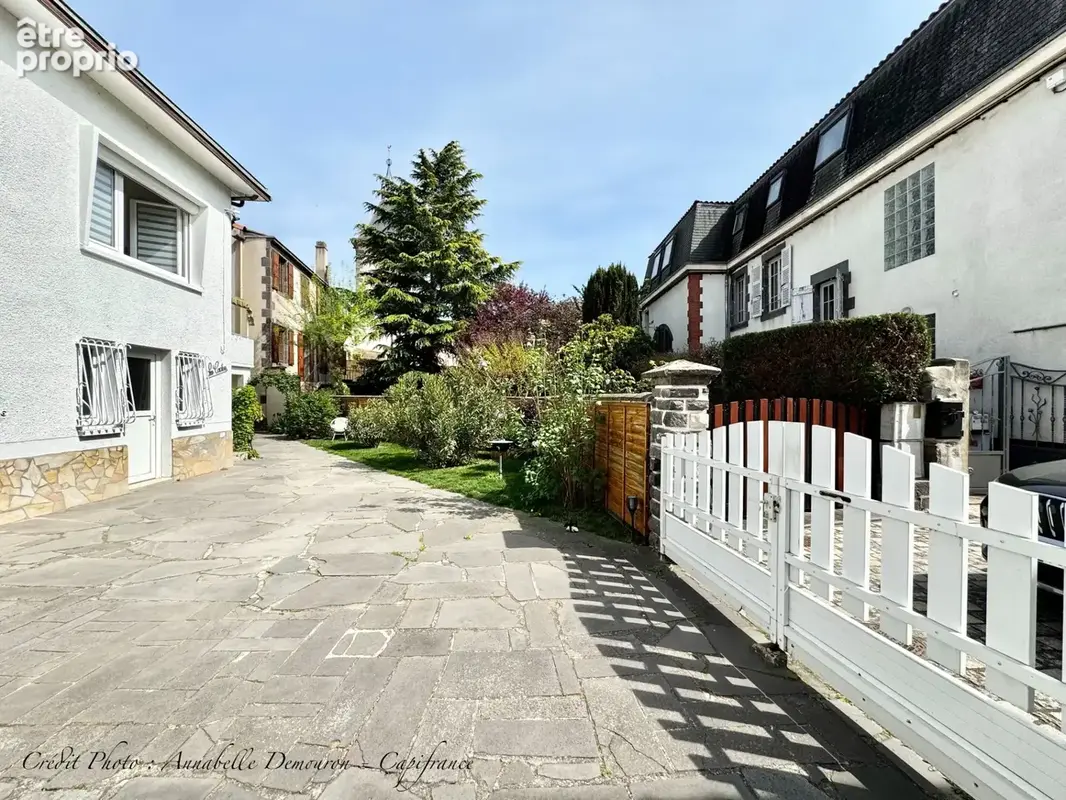 Cébazat hypercentre – maison de caractère + t2 indépendant – 183 m² habitables env. – dépendances – extérieurs - photo 24