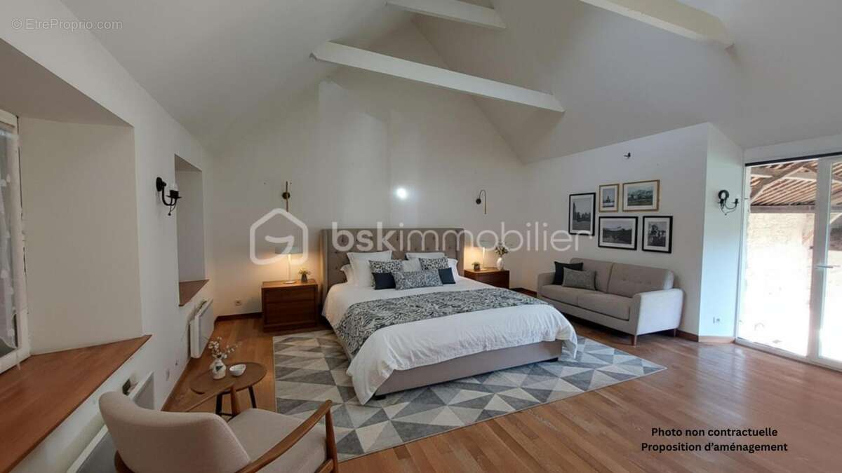 Maison à FRESNOY-LA-RIVIERE