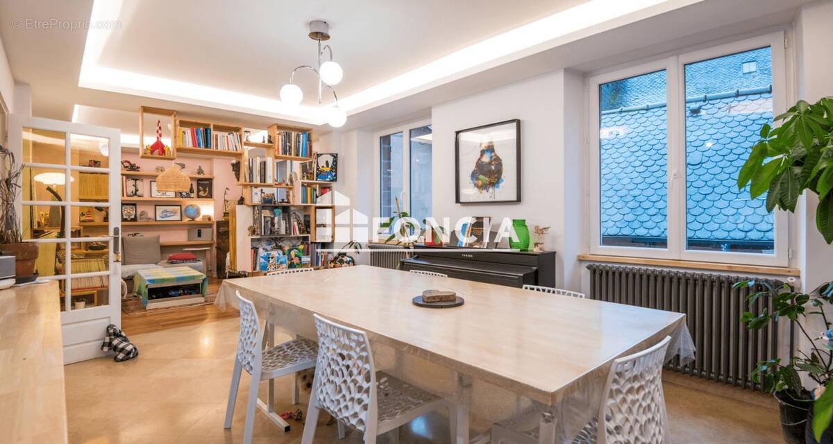 Maison à MARCILLAC-VALLON