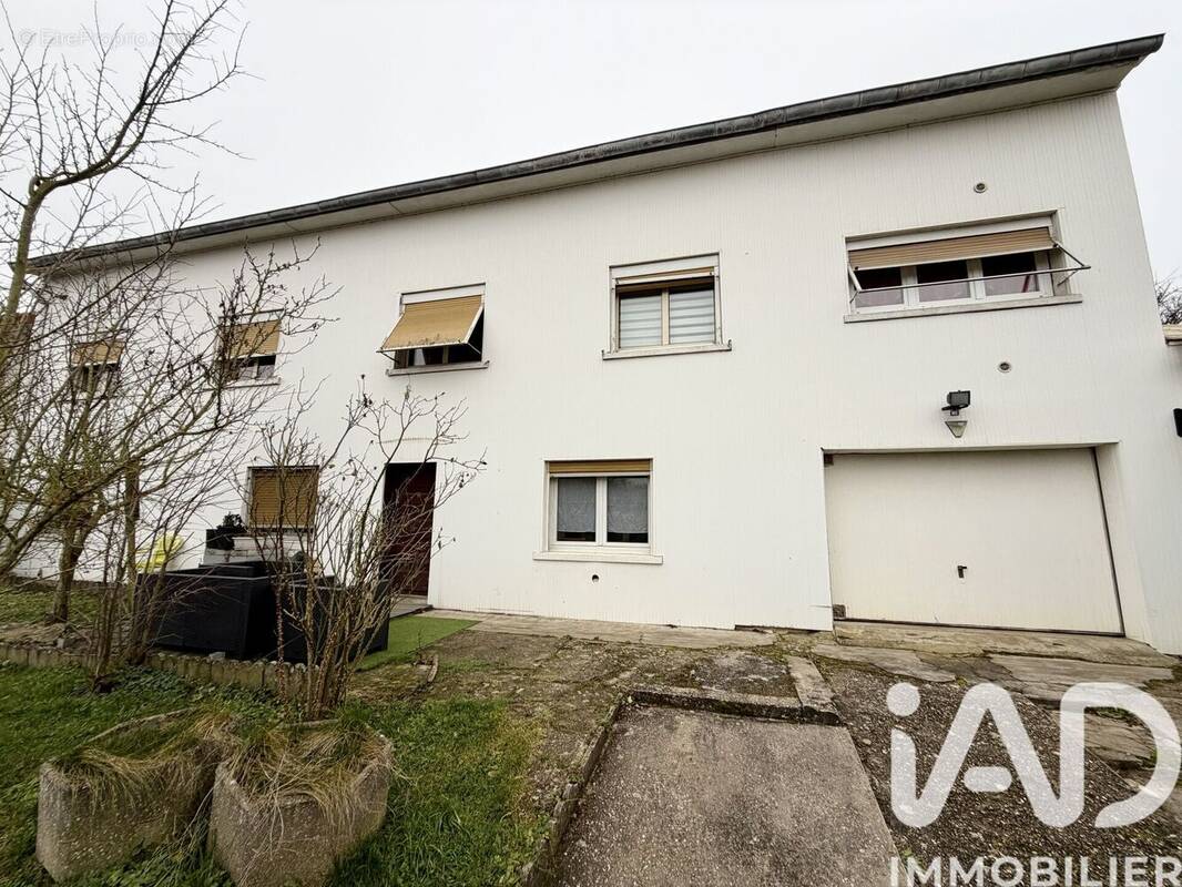 Photo 1 - Maison à NOVEANT-SUR-MOSELLE