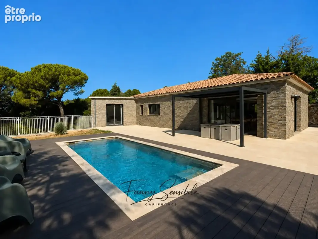 Maison à SAINT-MAXIMIN-LA-SAINTE-BAUME