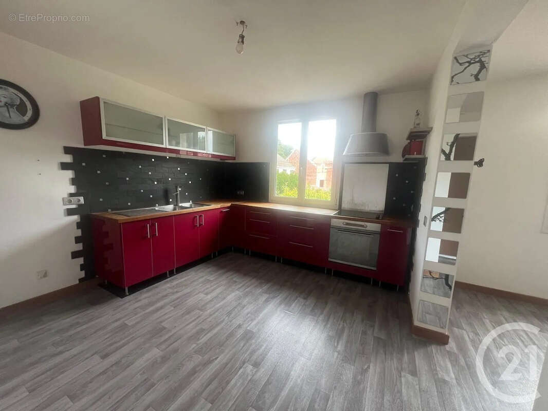 Appartement 50 m² à Montge-En-Goele  - photo 6