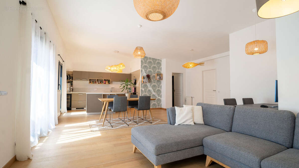 Appartement à SAINT-JULIEN-EN-GENEVOIS