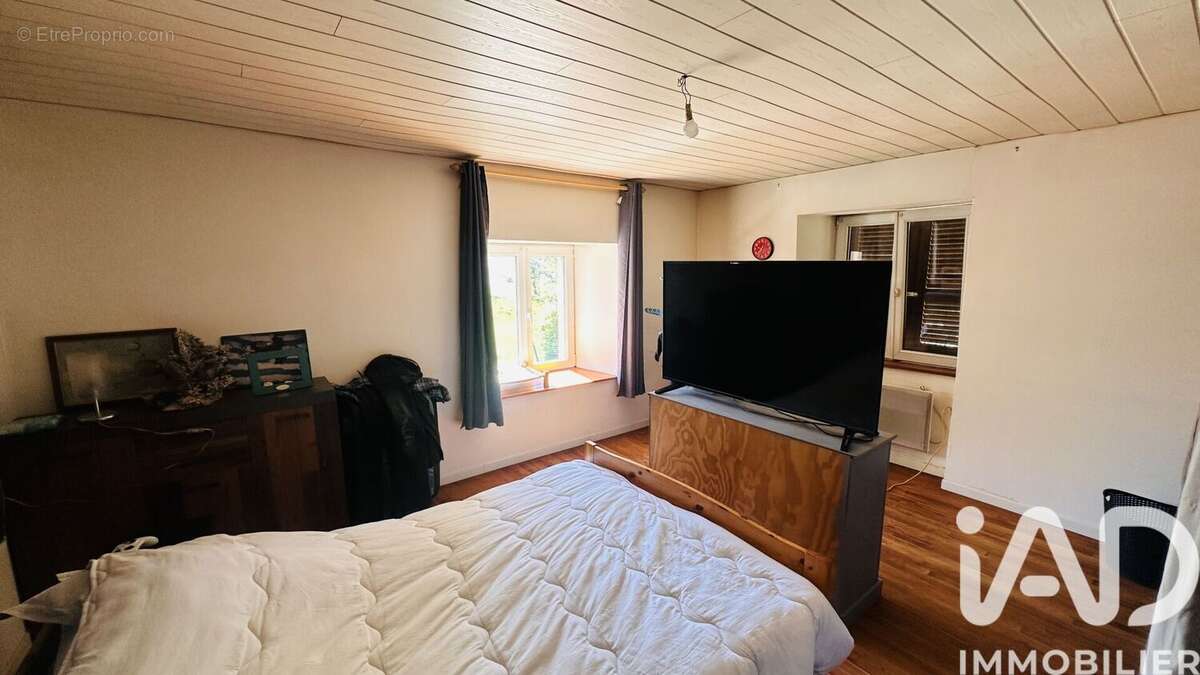 Maison 90 m² à Courtavon  - photo 8