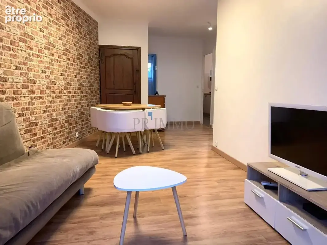 Fréjus Centre appartement T2/T3, 47.69 m2, premier étage, ve - photo 3