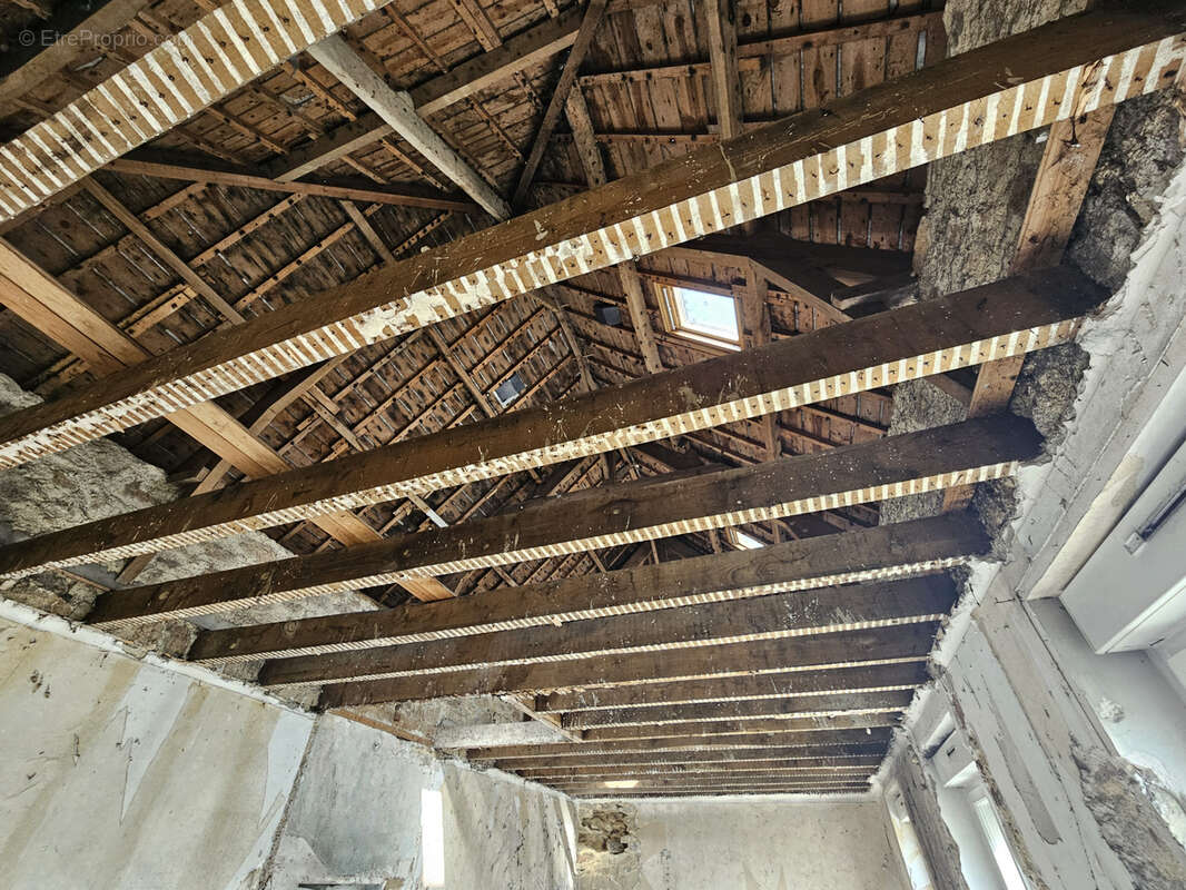 Maison à CLEGUEREC
