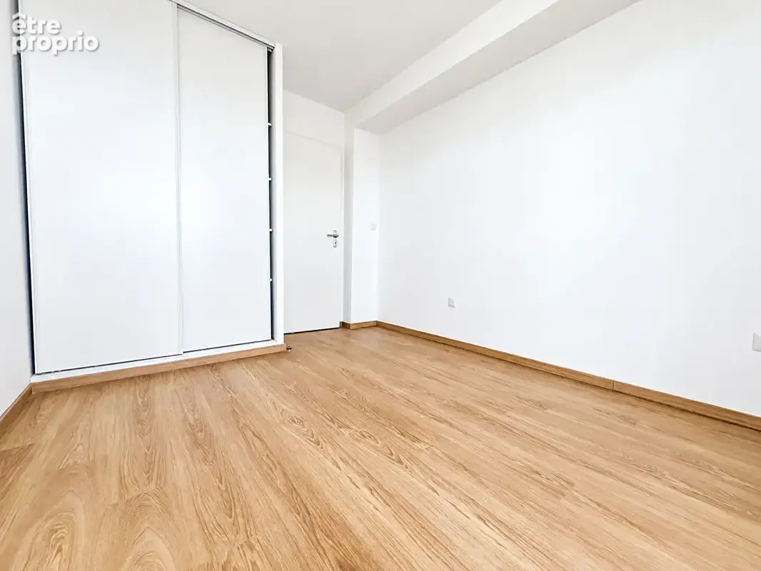 Dernier etage - photo 10