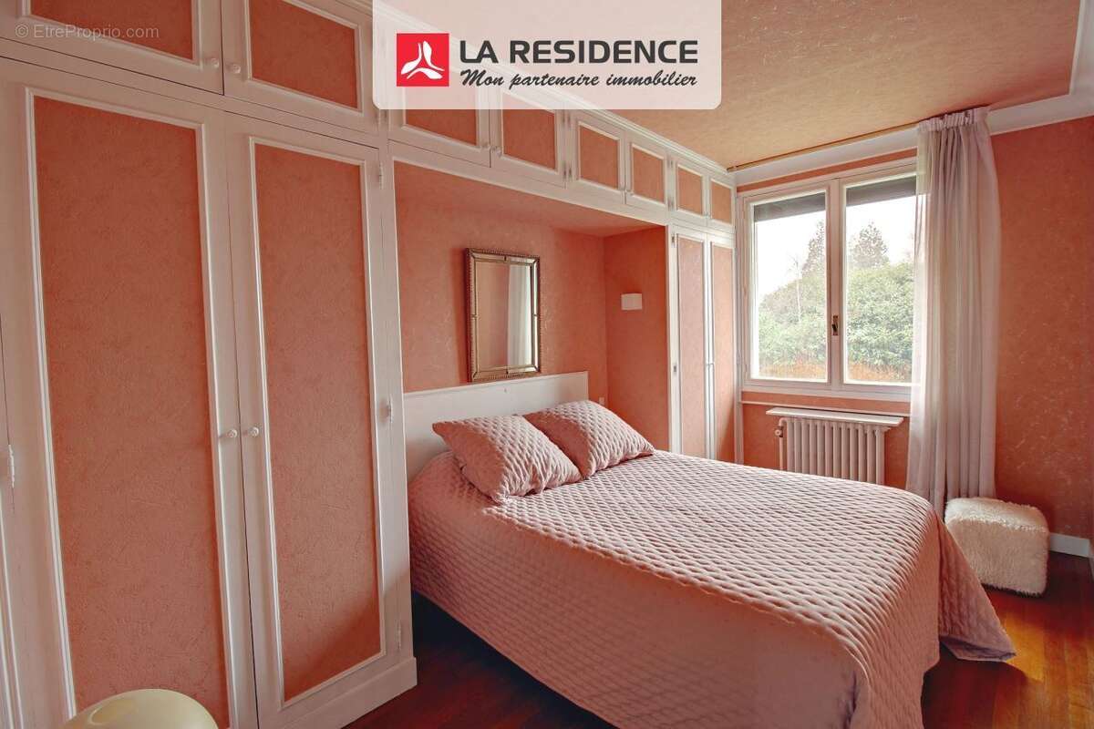 Maison à CONFLANS-SAINTE-HONORINE