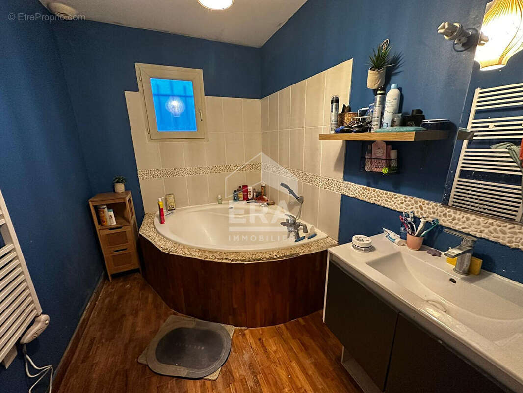 Maison à CHARAVINES