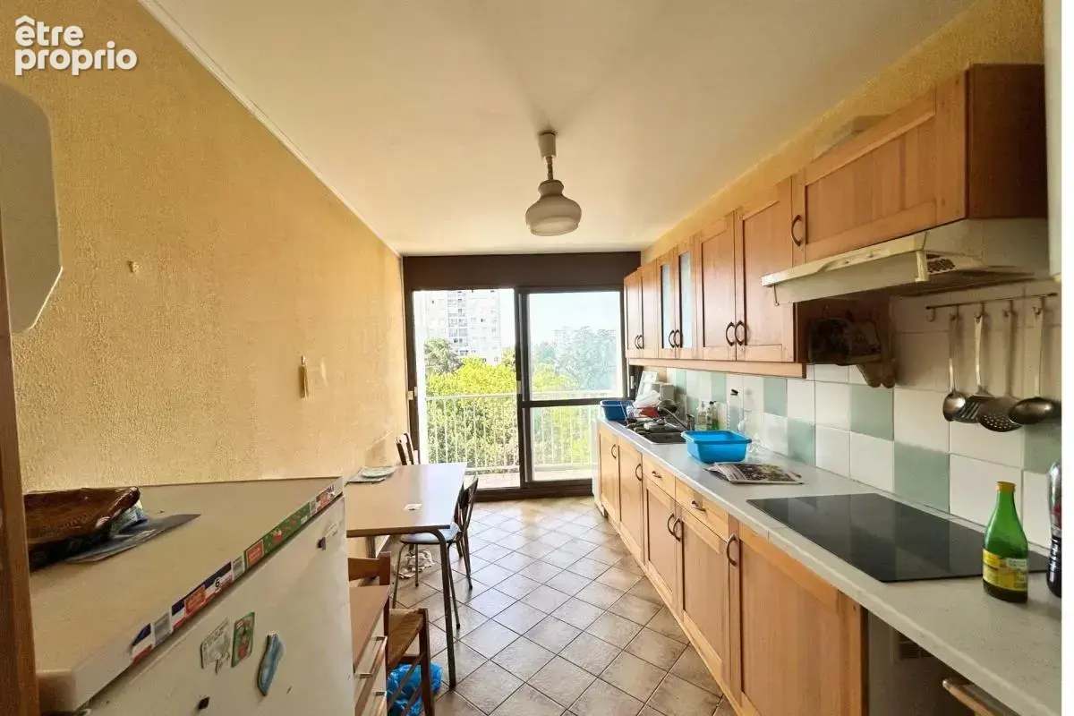 Appartement à vendre 3 pièces lyon 5eme arrondissement (69) - vue degagee - calme - parking - proche des commodites - photo 7