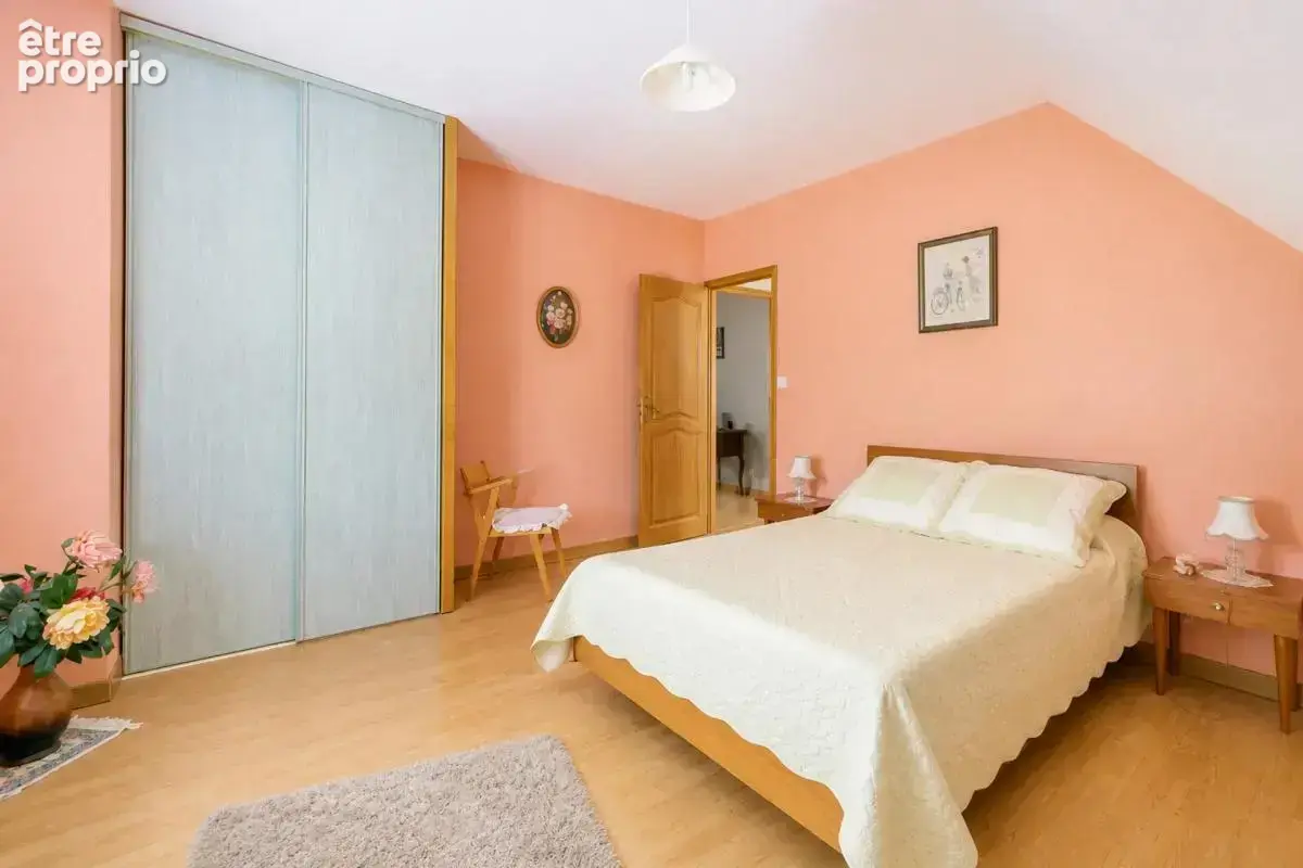 Maison de 7 pièces de 176 m² à Nouans-les-Fontaines - photo 15