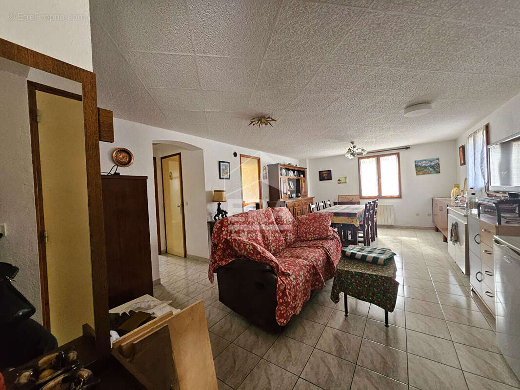 Maison à SEPTEMES-LES-VALLONS