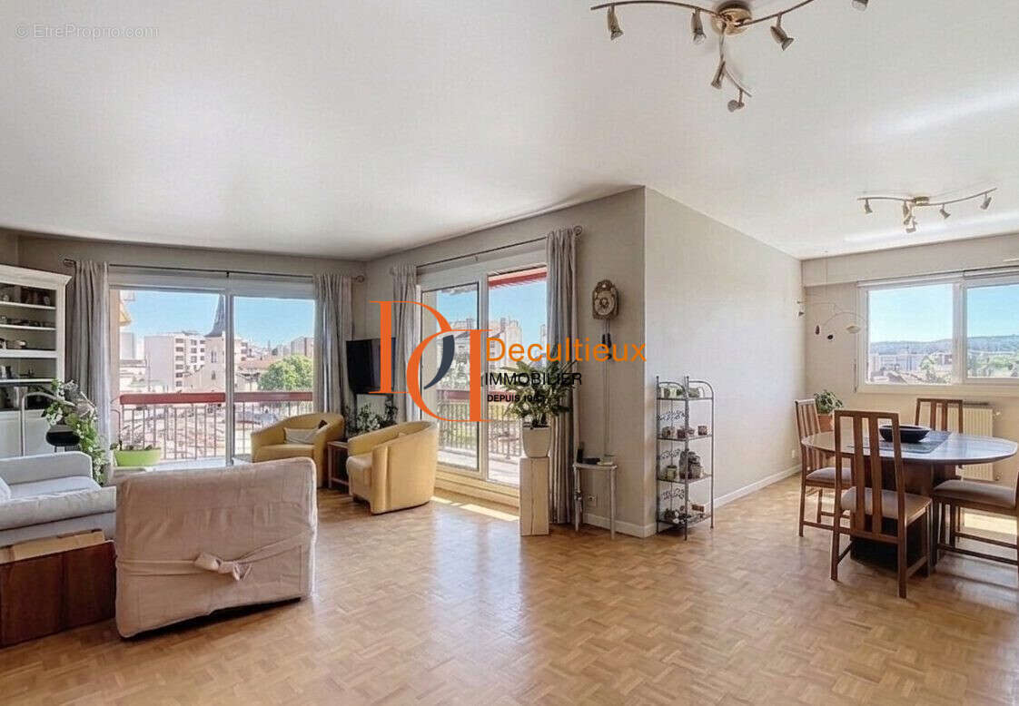 Appartement à VILLEURBANNE