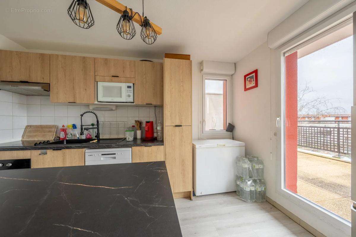 Appartement à AMBES