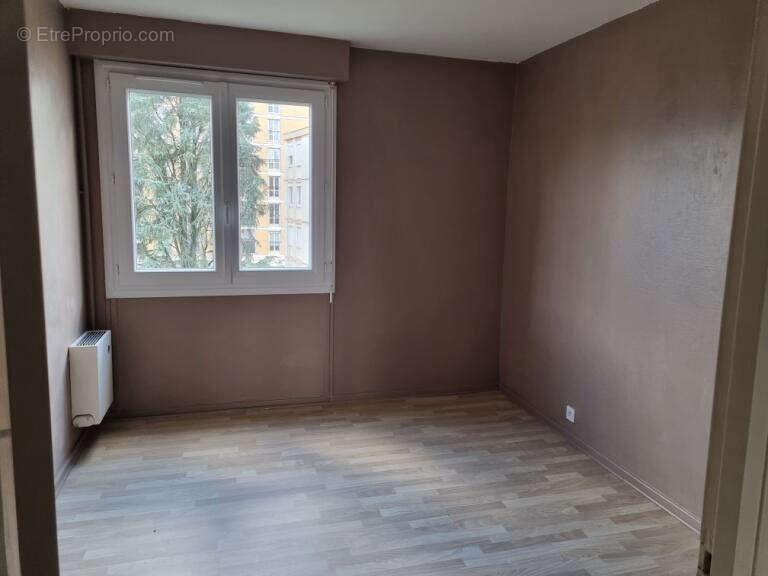 Appartement à BRIVE-LA-GAILLARDE