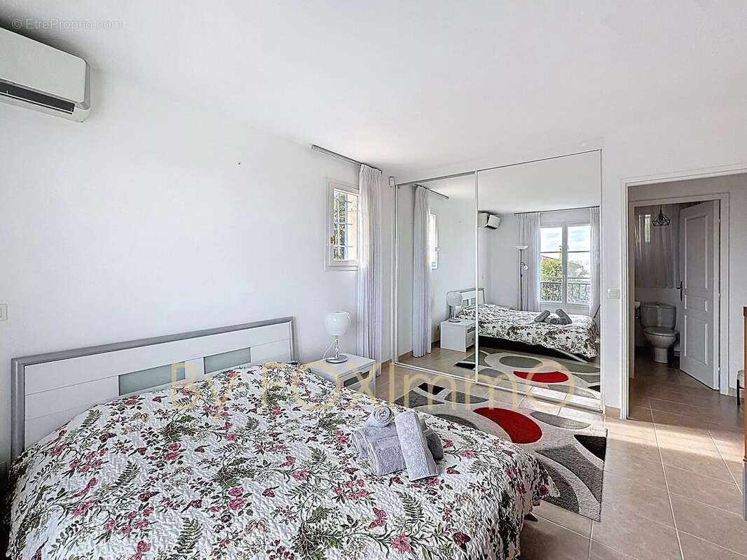 Villa vue mer, cote d azur, piscine, jardin, parking , garage exposition sud - photo 14