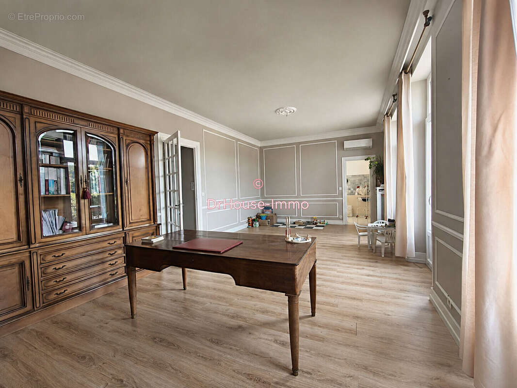 Maison 266 m² à Perigueux  - photo 8