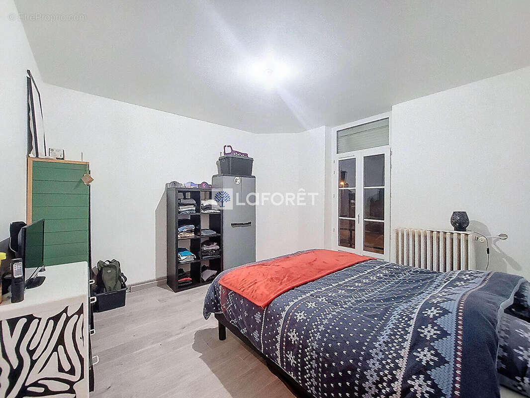 Maison 7 pièce(s) 150 m2 - photo 5