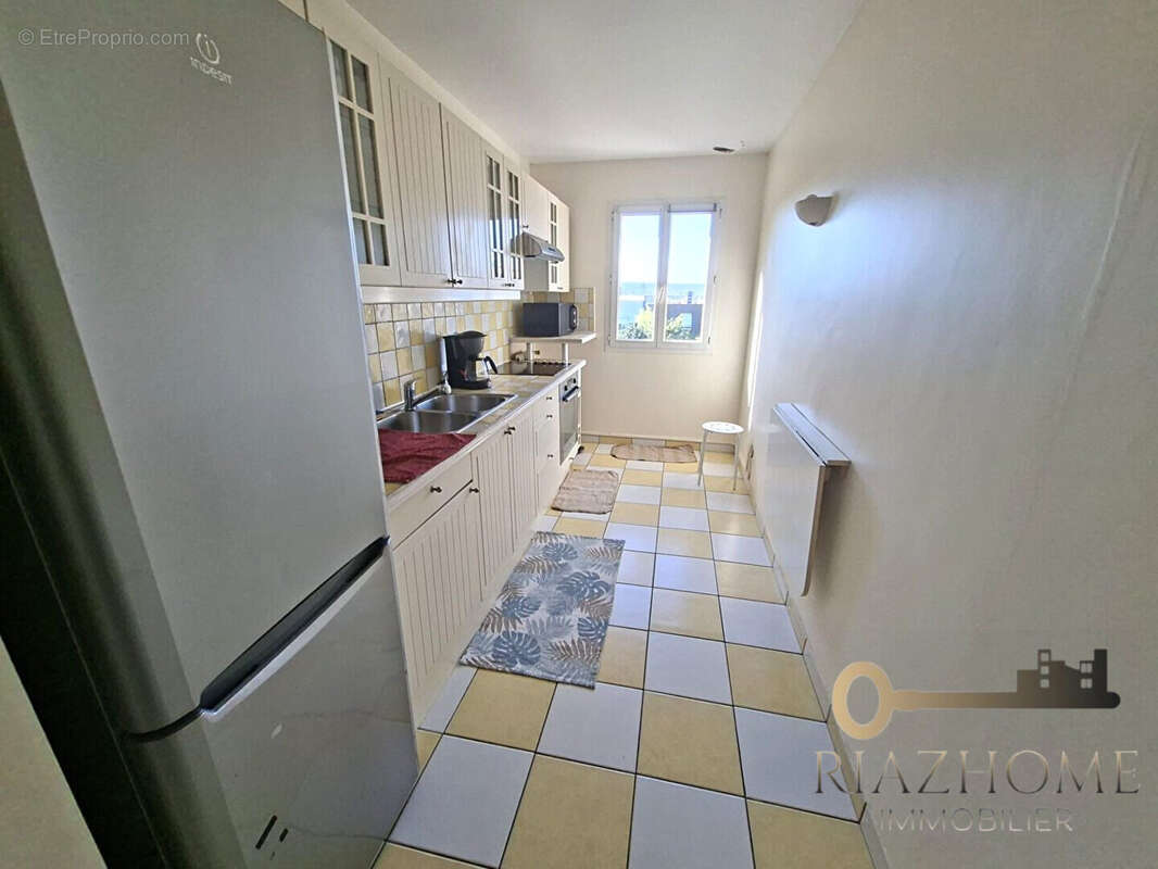 Appartement à LE BOURGET
