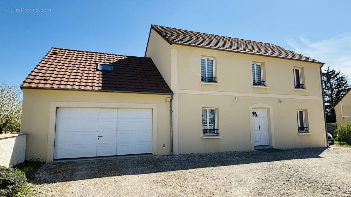 Maison à TOURNOISIS