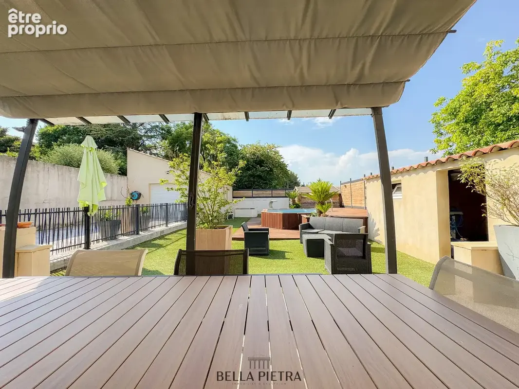 Maison 4 pièces 127 m² à vendre à Saint-Drezery (34160) - photo 4