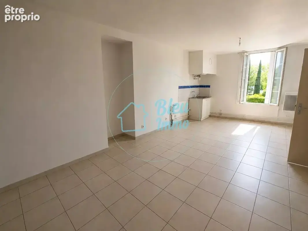Immeuble de rapport – Béziers – 6 lots – 215 m² habitables + garage 55 m² - photo 2