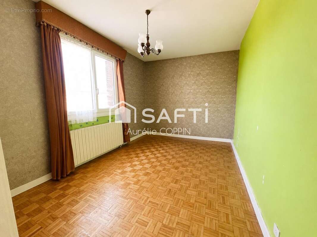 Maison 156 m² à Annoisin-Chatelans  - photo 2