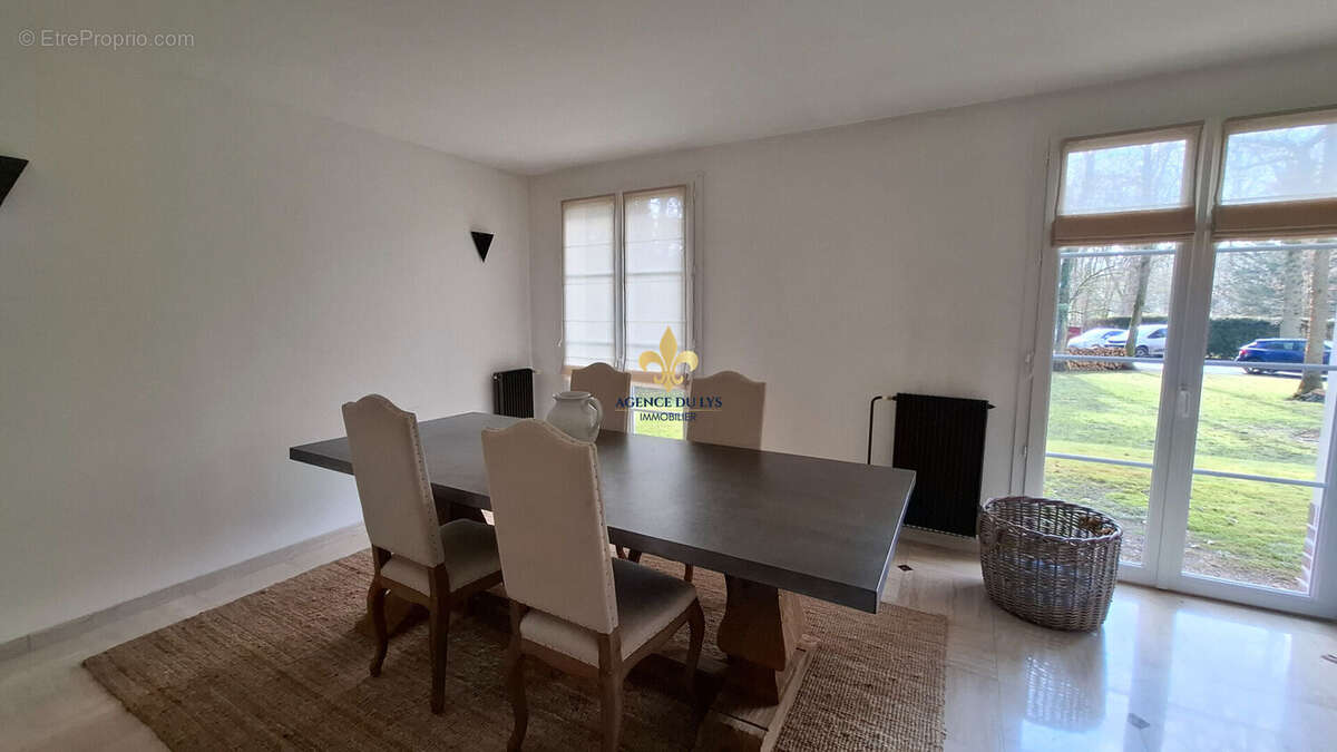 Maison à LAMORLAYE