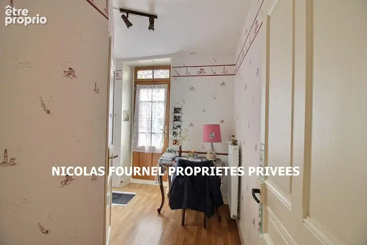 Saint Romain Lachalm 43620 Centre bourg Maison de village en pierre à rénover 61m² habitables - photo 5