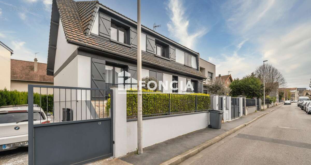 Appartement à AULNAY-SOUS-BOIS