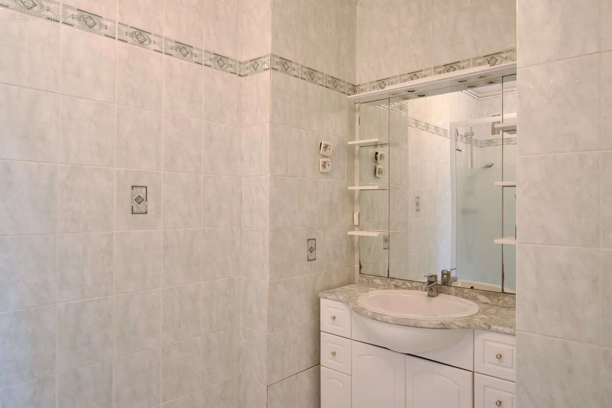 - appartement beynes - - photo 6