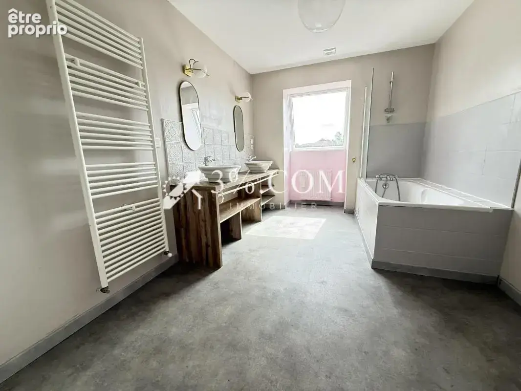 Jolie maison ancienne 145 m2/4 ch/jardin et garage - photo 5