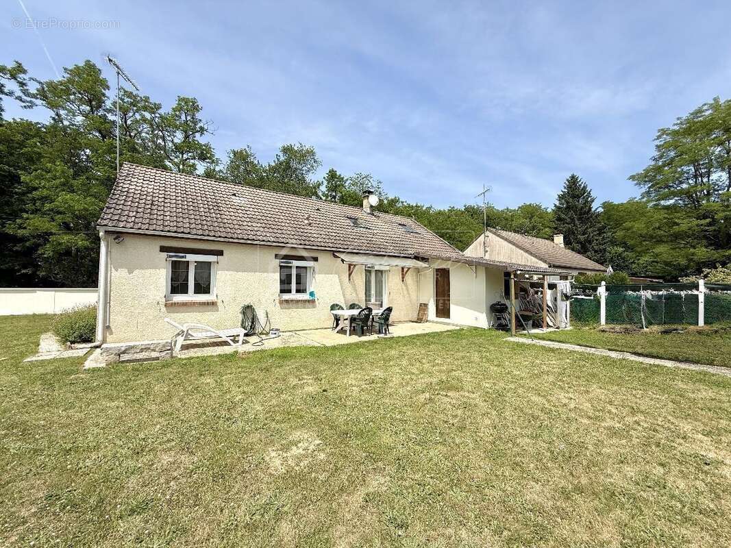 Maison à SOISY-SUR-ECOLE